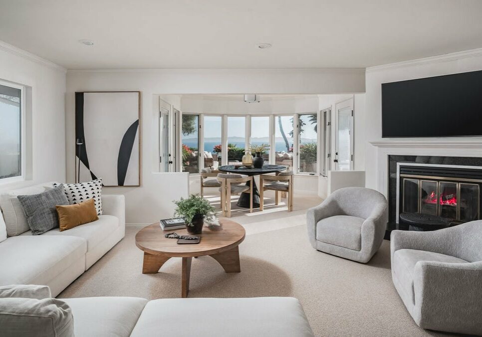16_Family Room View