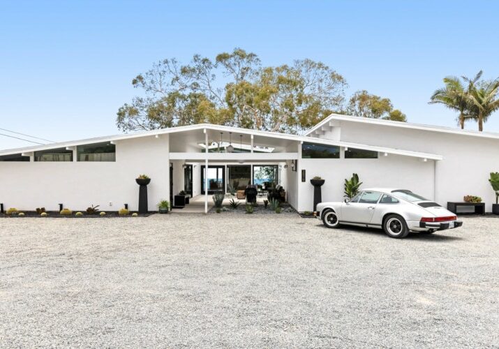 3070 Seacliff__02